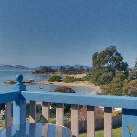 Amos House & Swansea Ocean Villas Екстериор снимка