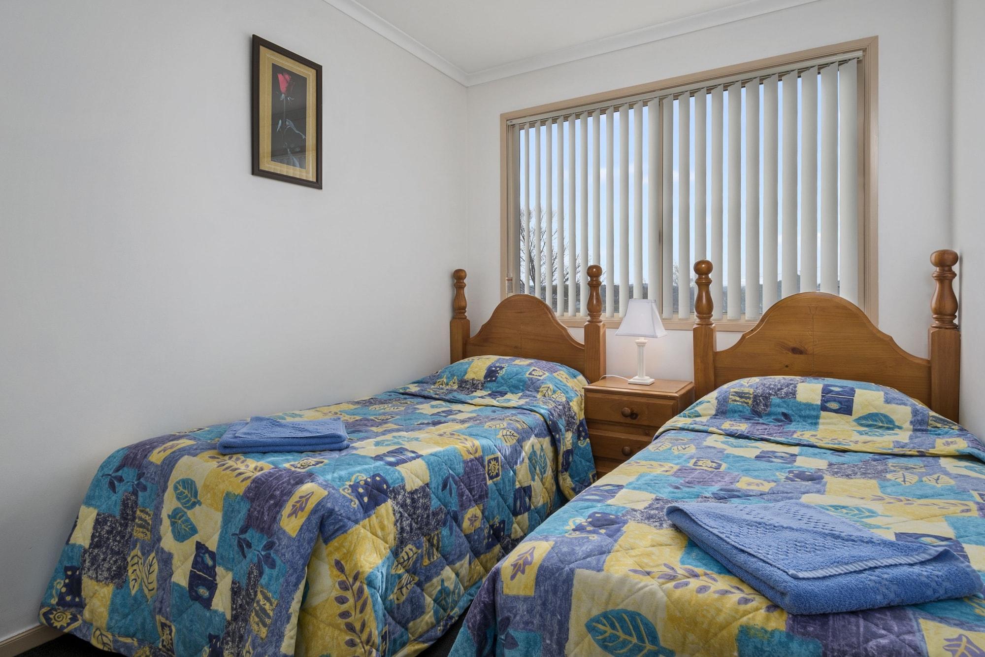 Amos House & Swansea Ocean Villas Екстериор снимка