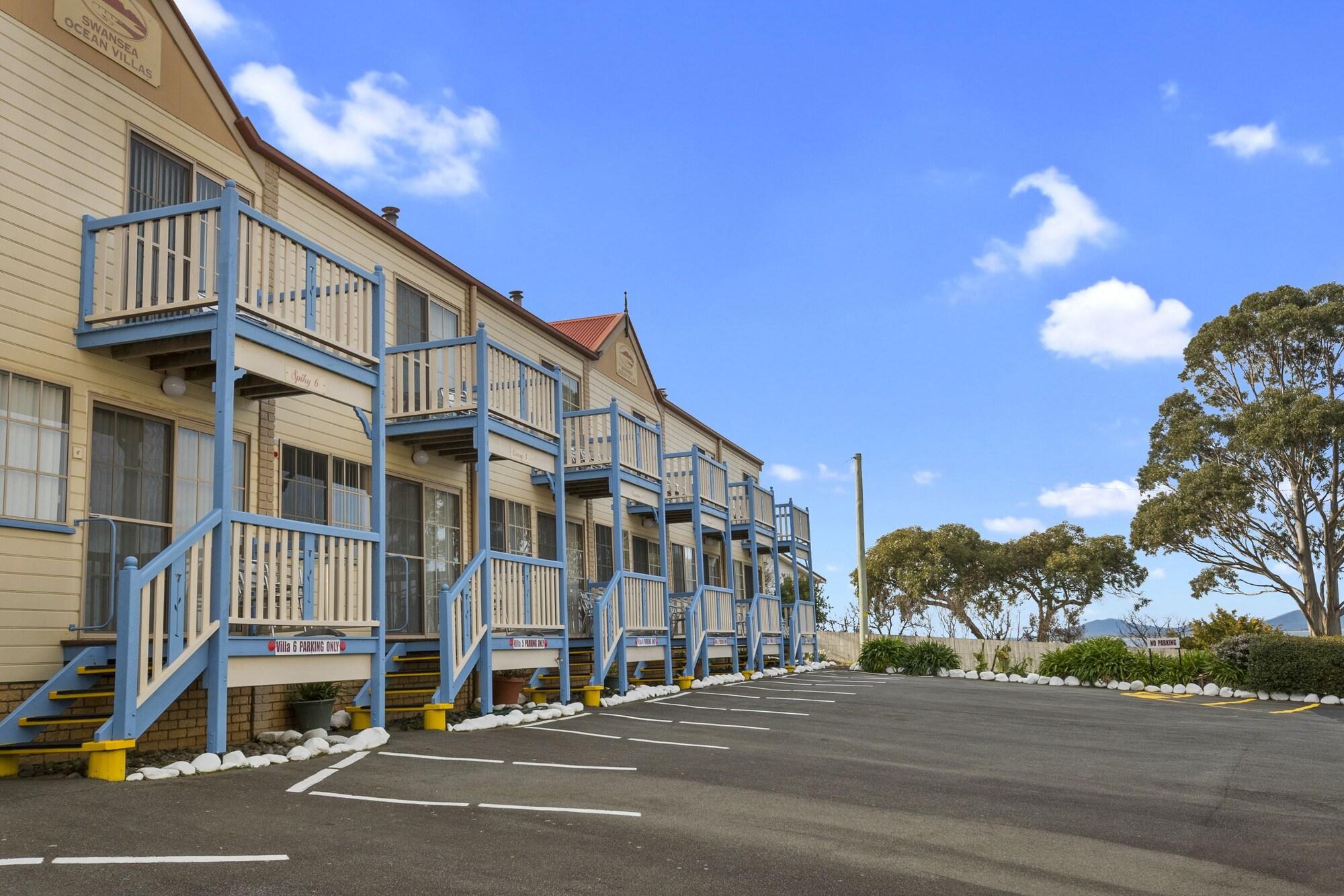 Amos House & Swansea Ocean Villas Екстериор снимка