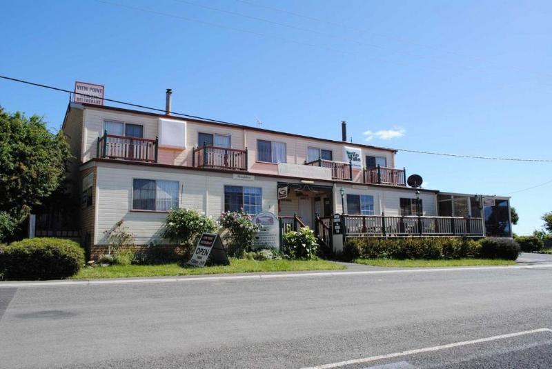 Amos House & Swansea Ocean Villas Екстериор снимка